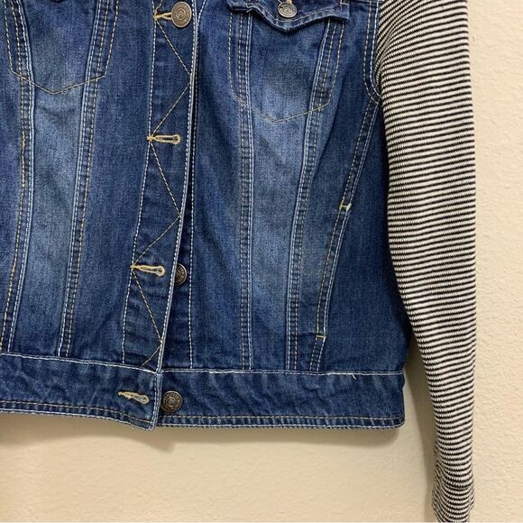 WALLFLOWER JEAN JACKET WOMEN LARGE BLUE DENIM CROP STRIPED KNIT ARM HOOD. - Picture 4 of 15